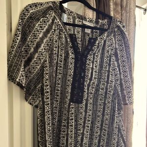 Black and white blouse